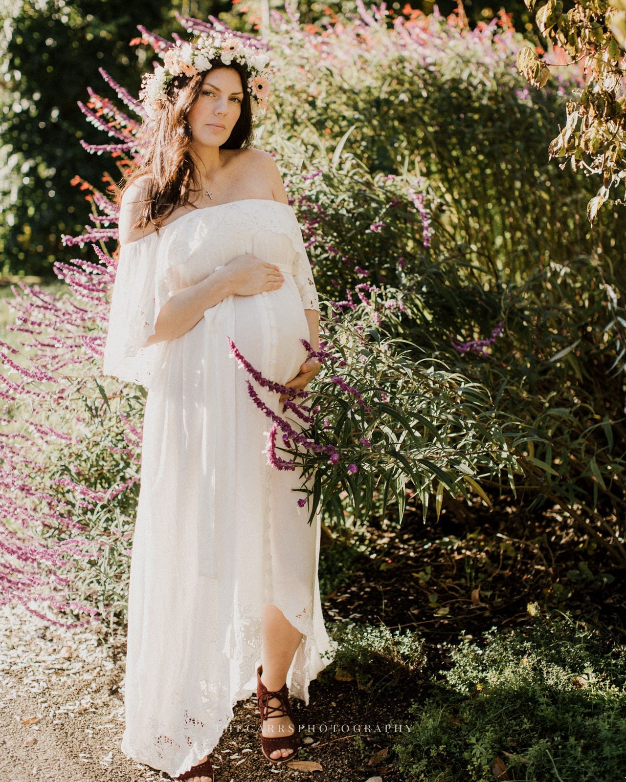 pregnant woman with flower crown - dayton ohio maternity photographer