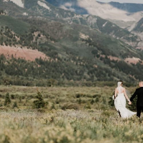 bride and groom in the mountains by Dayton Ohio Wedding Photographer Josh Ohms