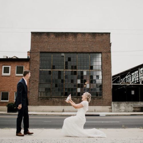 goofy picture bride and groom by Dayton Ohio Wedding Photographer Josh Ohms