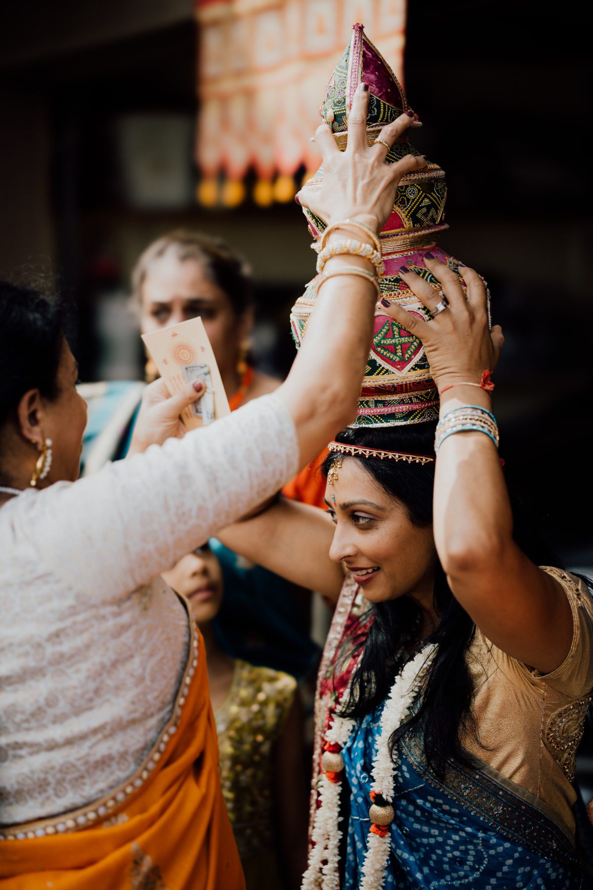 Dayton Ohio Traditional Indian Wedding | Dayton Arcade Wedding